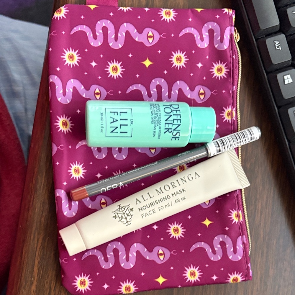 Ipsy bag bundle all moringa mask, lip liner toner bag included